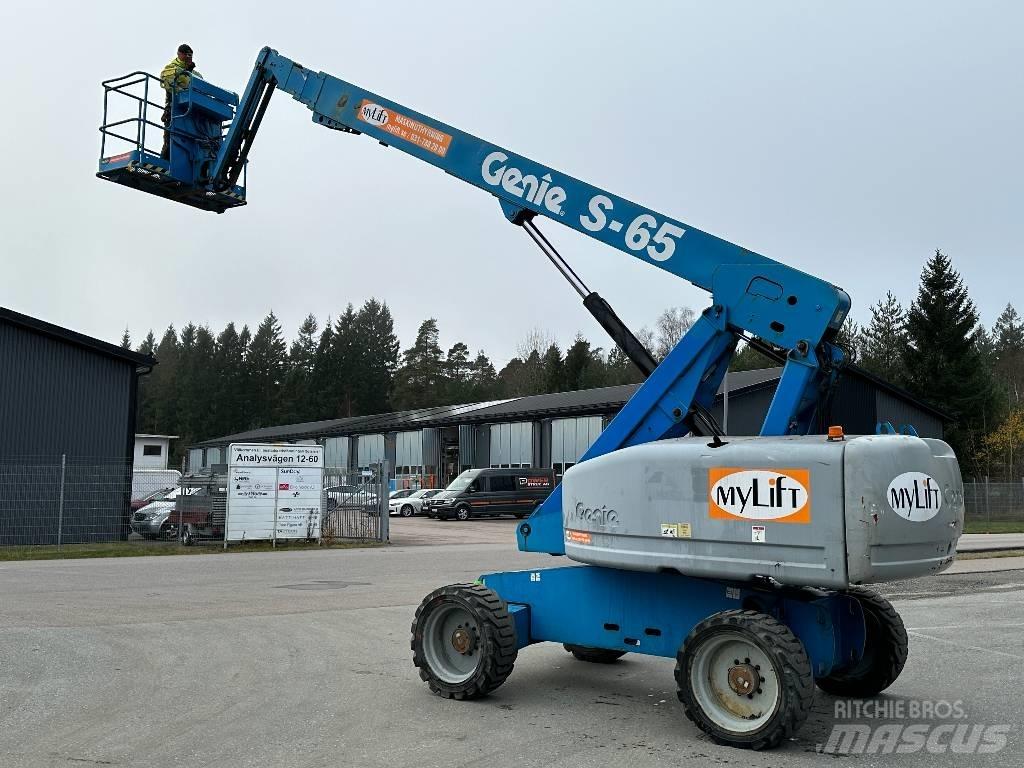 Genie S 65 曲臂高空作業車
