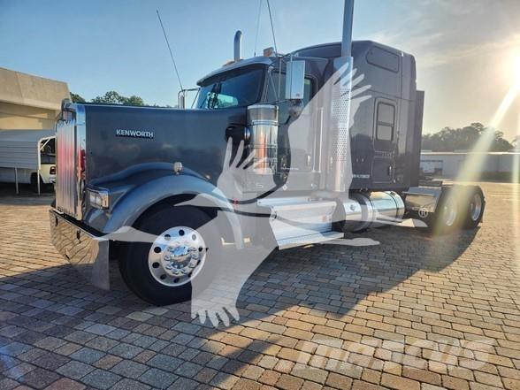 Kenworth W900 曳引機組件