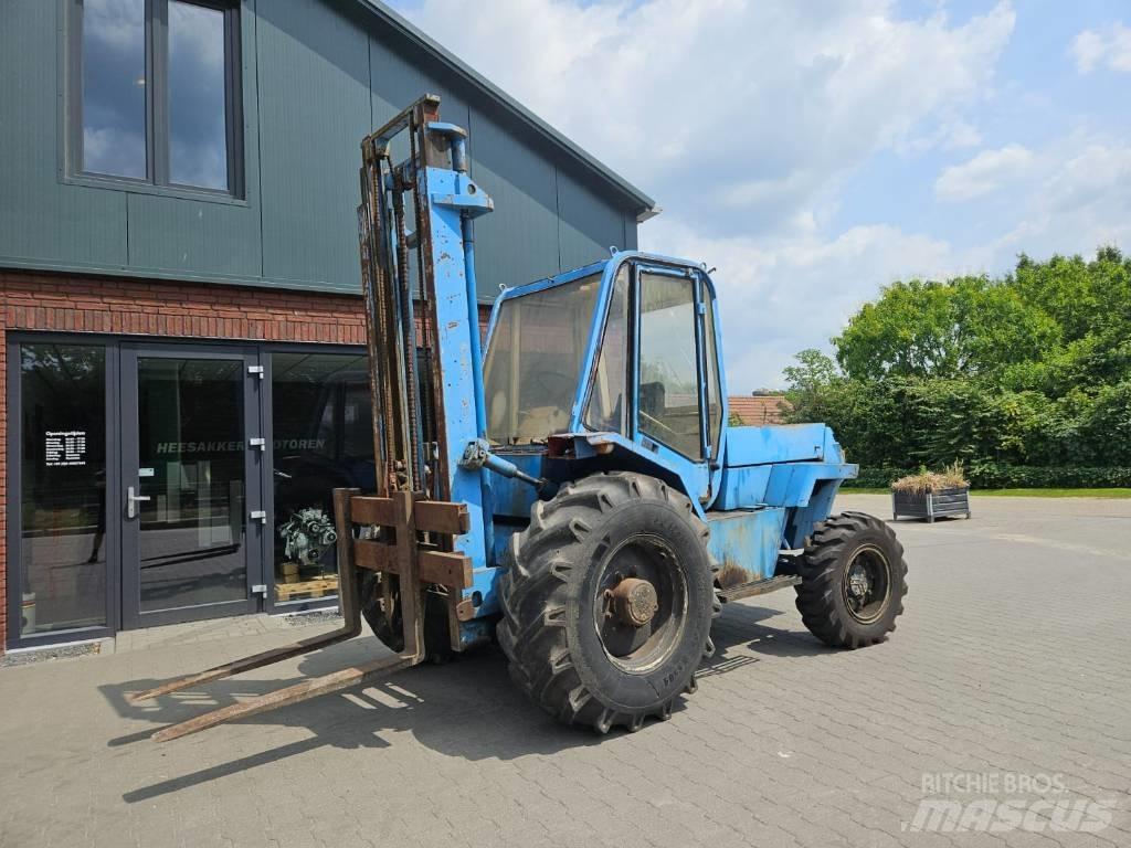 Manitou M430CP 柴油卡車