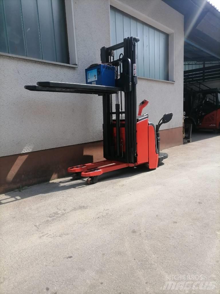 Linde L16i-AP-372 平台型低架升降機