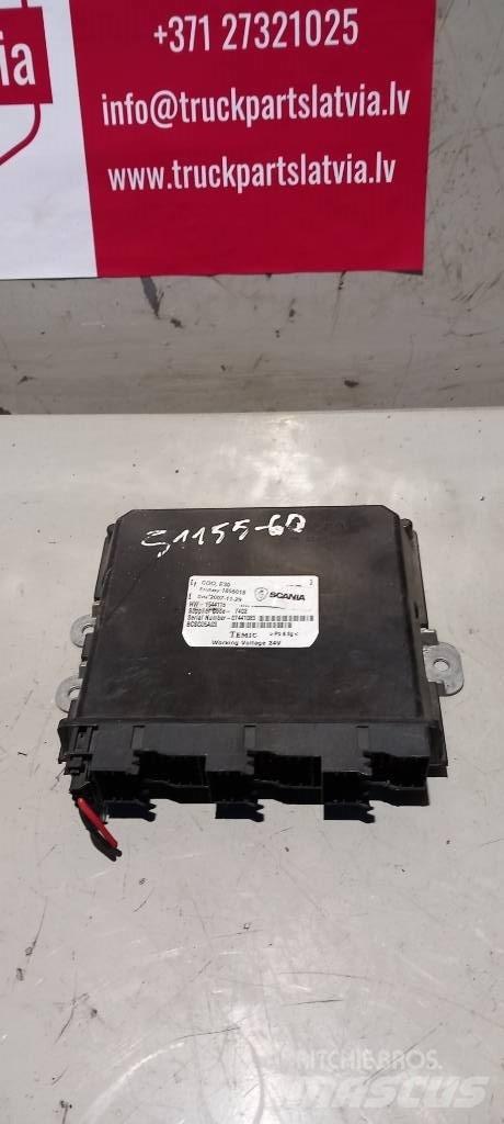 Scania R 420.  1856018 電子設備