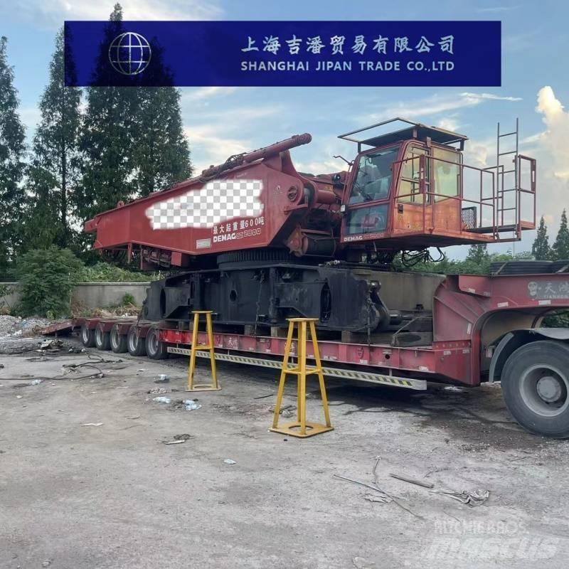 Demag CC 2800 履帶式起重機