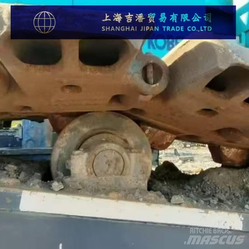 Kobelco 7300 履帶式起重機
