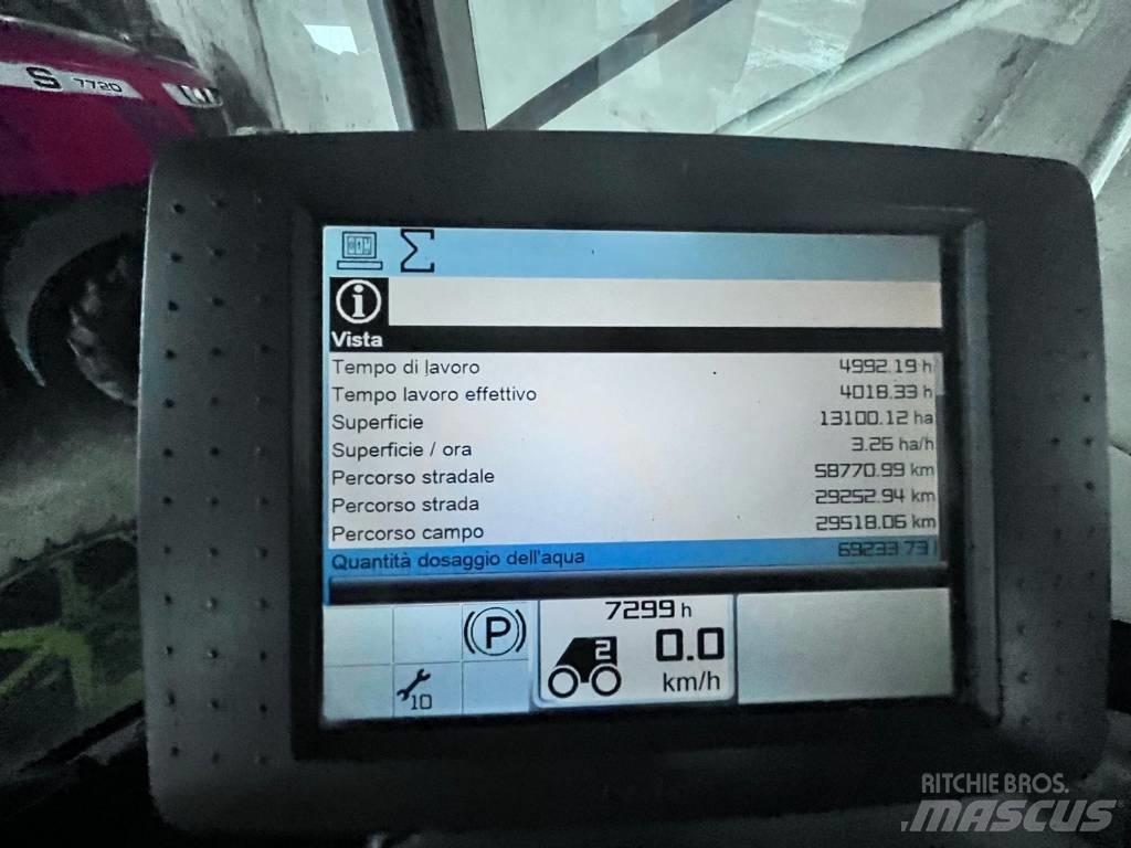 CLAAS Jaguar 960 自走式飼料採集機