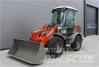 Weycor AR 420 輪胎式裝載機