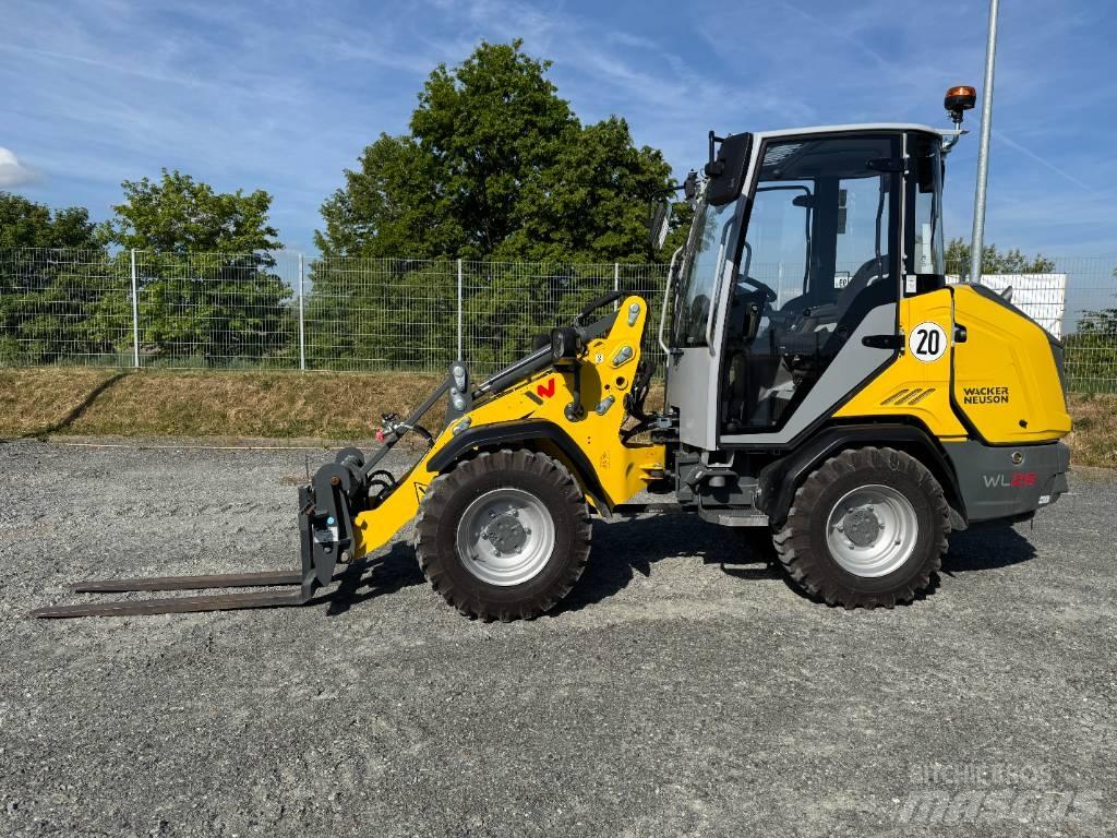 Wacker Neuson WL28 輪胎式裝載機