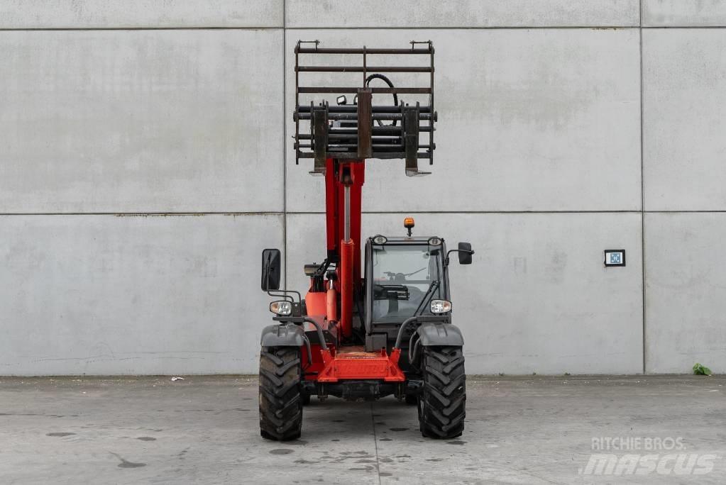 Manitou MLT 627 伸縮臂操作車