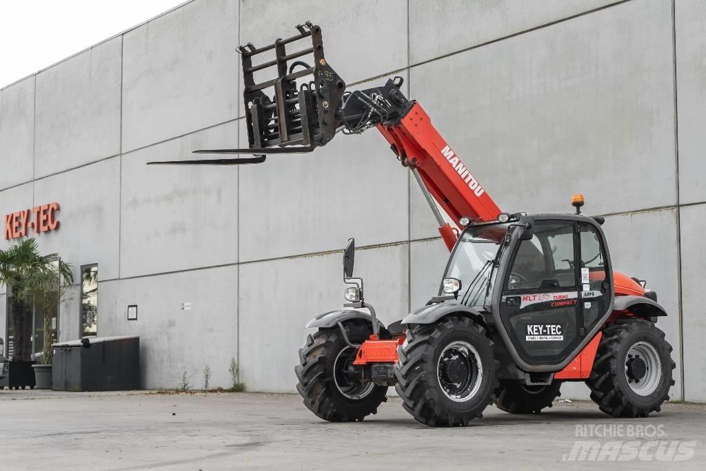Manitou MLT 627 伸縮臂操作車