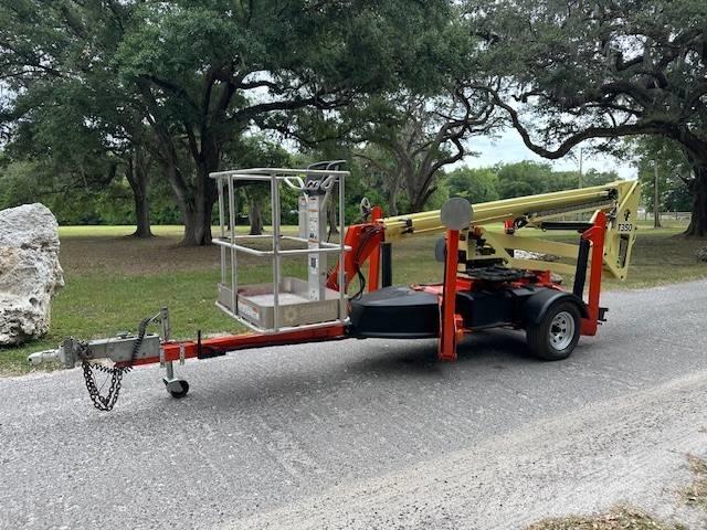 JLG T 350 拖車裝載高空作業平台