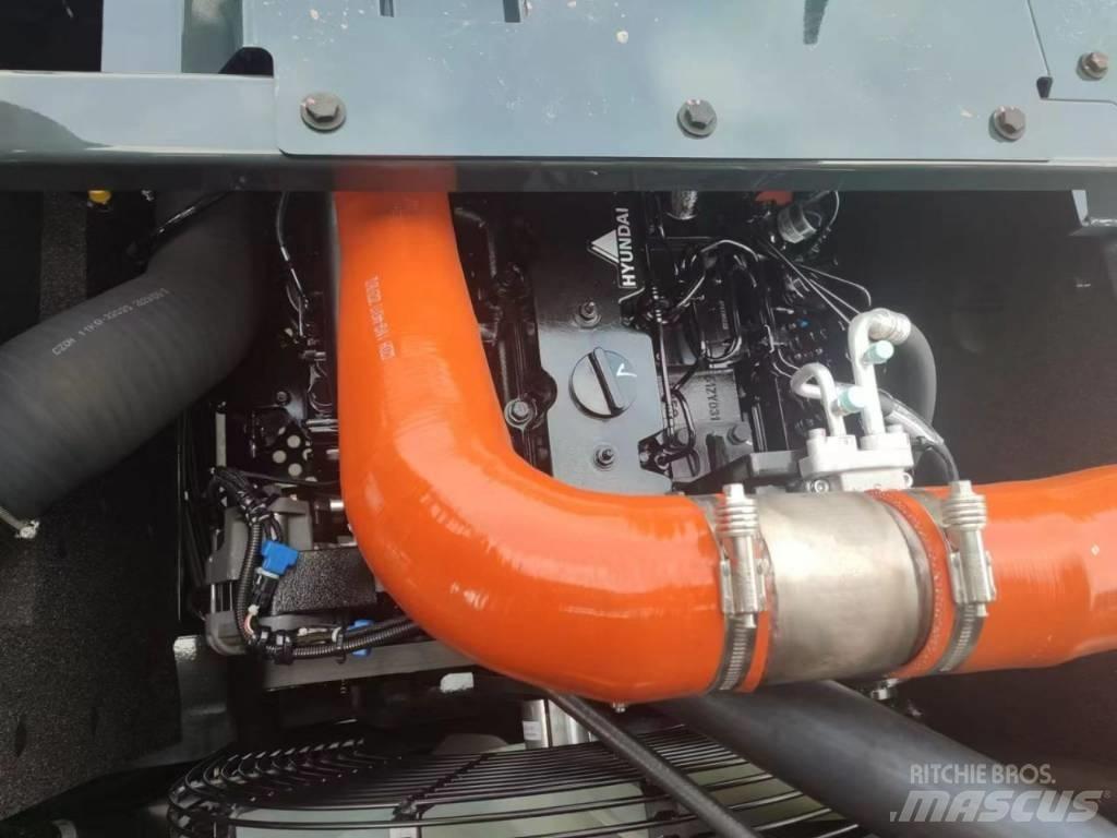 Hyundai HX300HD 履帶式 挖土機/掘鑿機/挖掘機
