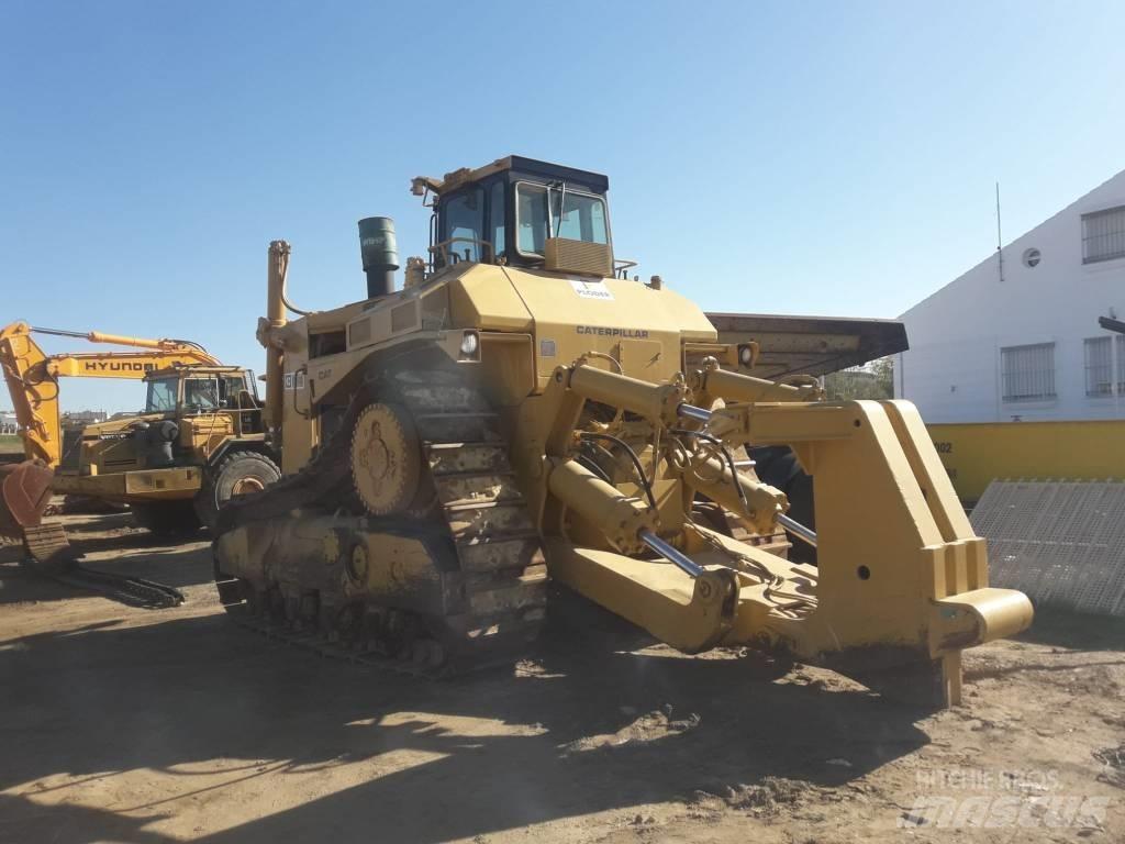 CAT D 10 履帶推土機