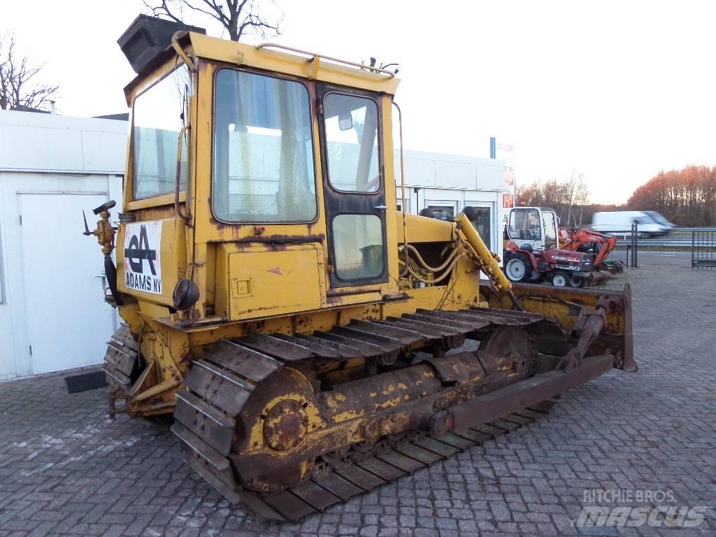 CAT D 4 E 履帶推土機