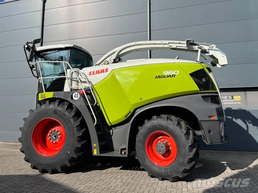 CLAAS Jaguar 960 自走式飼料採集機