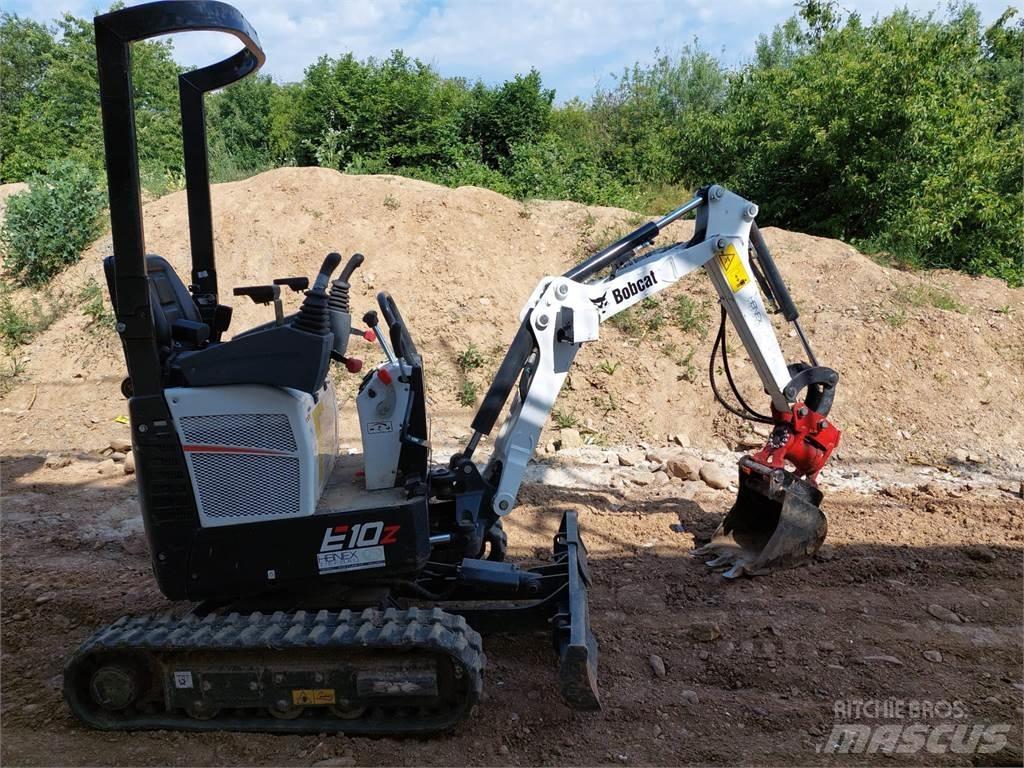 Bobcat E10Z 反鏟裝載機