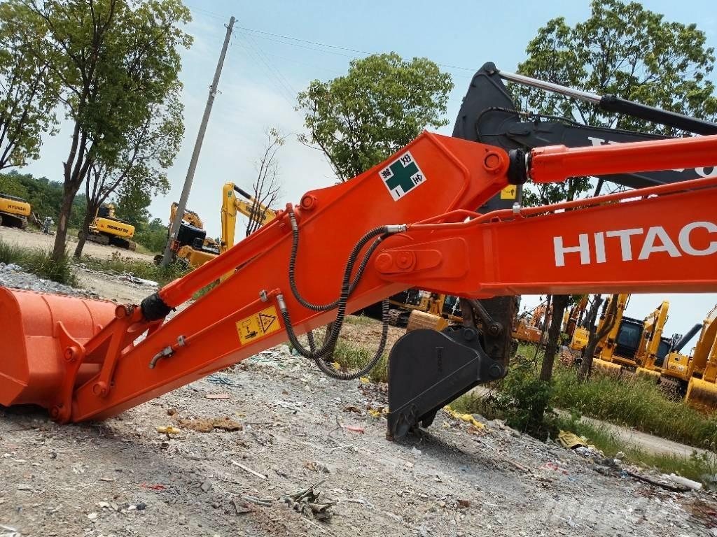 Hitachi ZX 200 履帶式 挖土機/掘鑿機/挖掘機