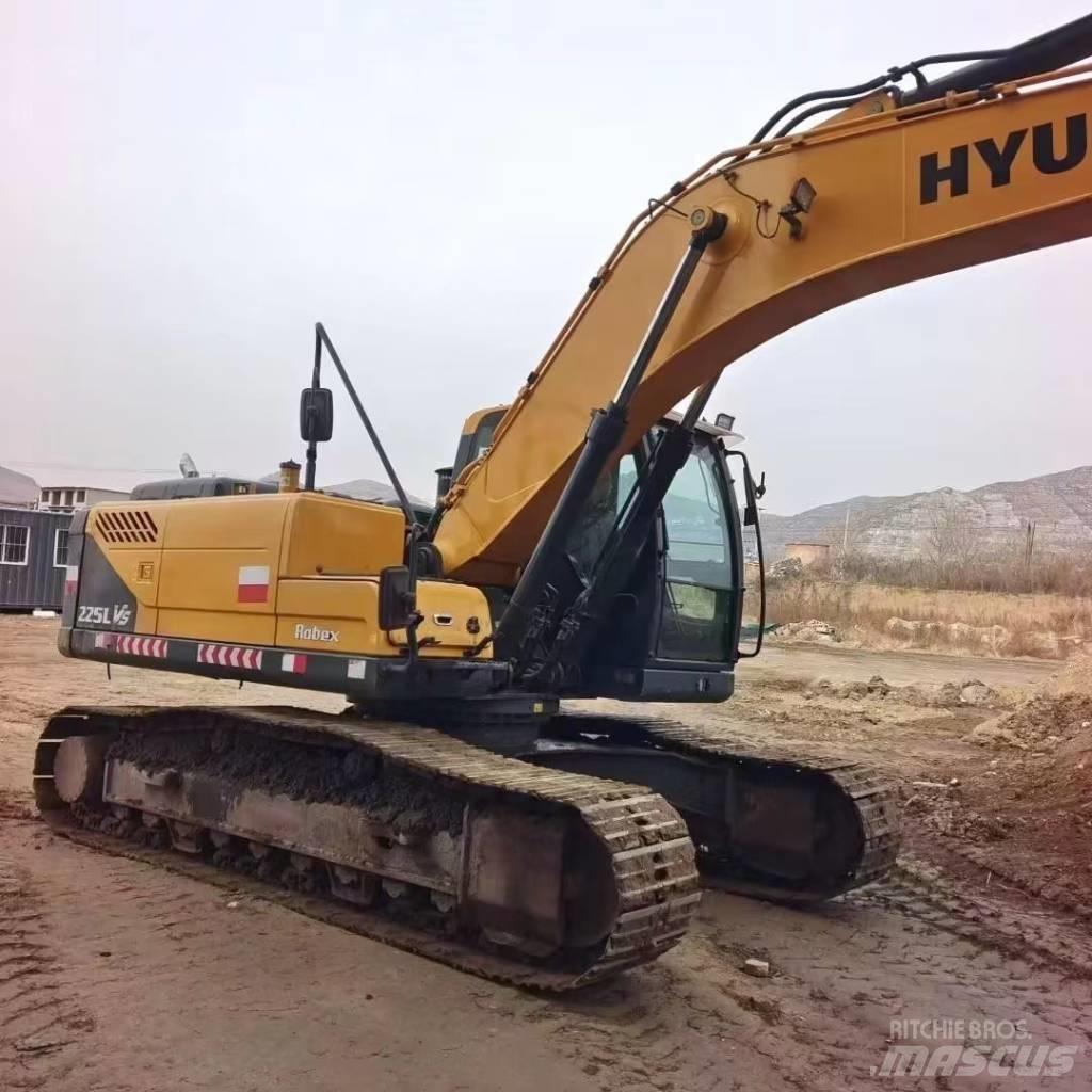 Hyundai R225LVS 旋轉式挖土機/掘鑿機/挖掘機
