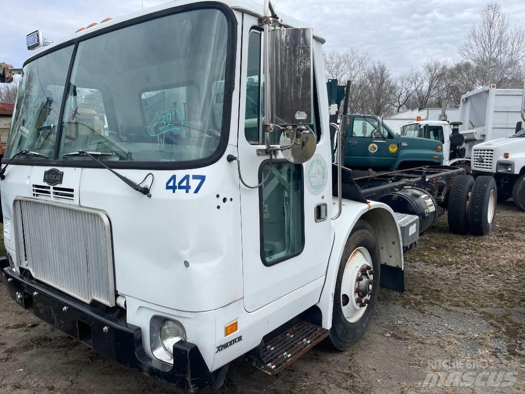 Autocar XPEDITOR 商用底盤車