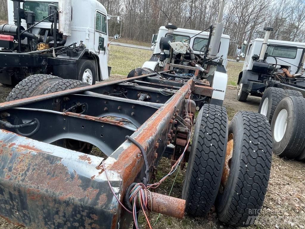 Autocar XPEDITOR 商用底盤車