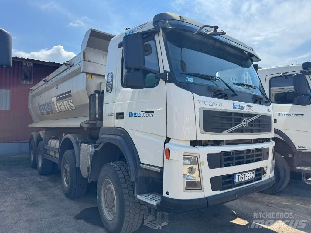 Volvo FM 13 440 8x6 傾卸式卡車