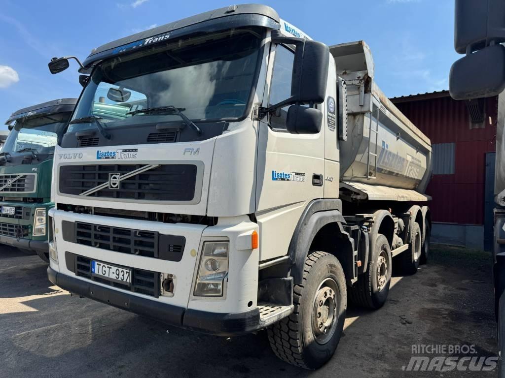 Volvo FM 13 440 8x6 傾卸式卡車