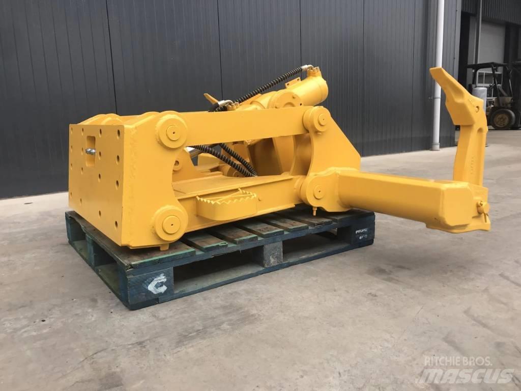 Komatsu D51 鬆土機