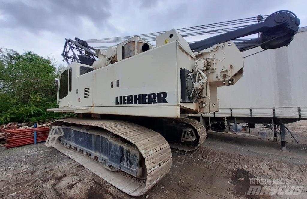 Liebherr HS 853 HD 履帶式起重機