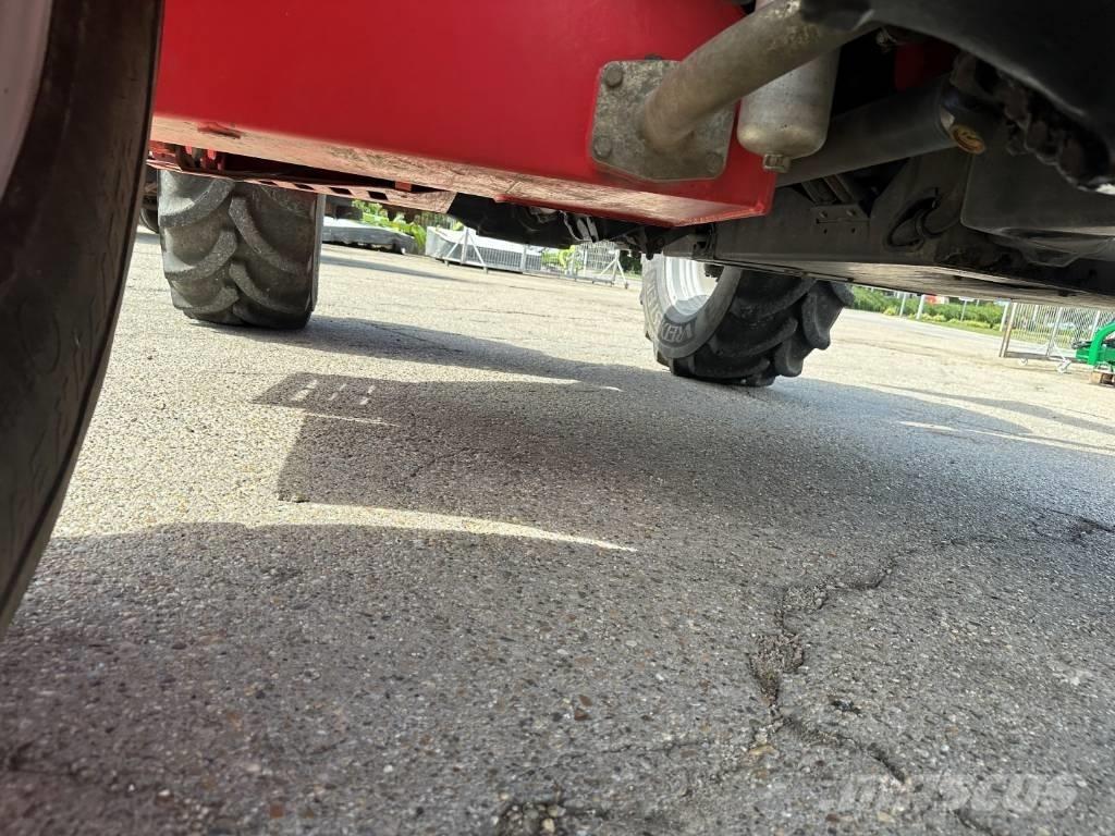 Manitou MLT 735-120 農業用伸縮臂裝載機