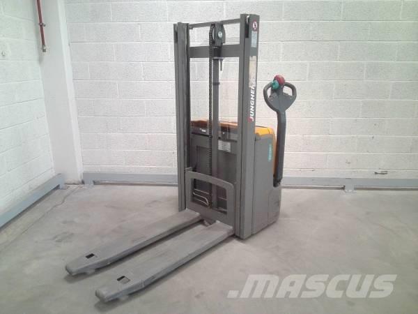 Jungheinrich EJC 110 行走控制式堆積機