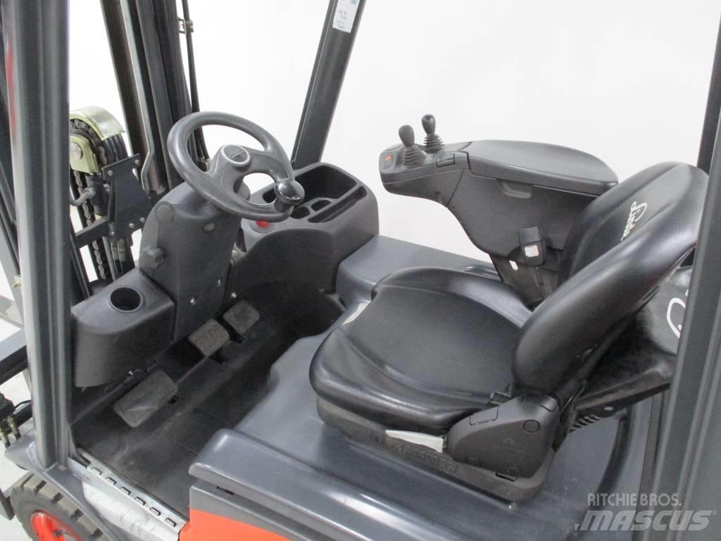 Linde E 16 C-02 電動堆高機