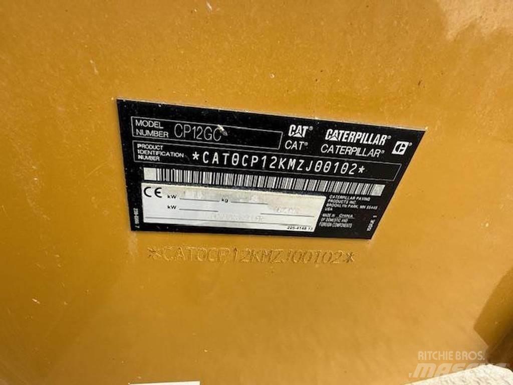 CAT CP12 GC 土壤壓實機