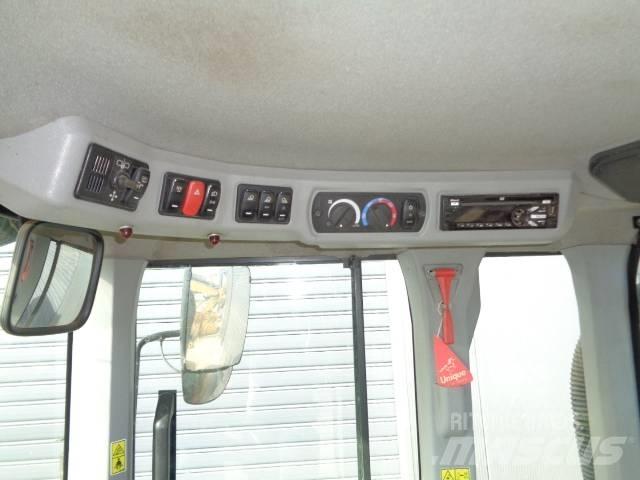 CAT 938M 輪胎式裝載機