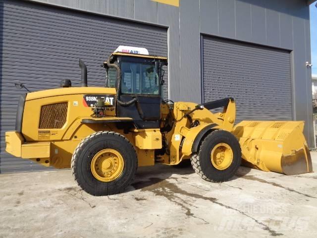 CAT 938M 輪胎式裝載機
