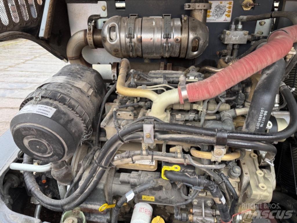 Terex TL 120 輪胎式裝載機