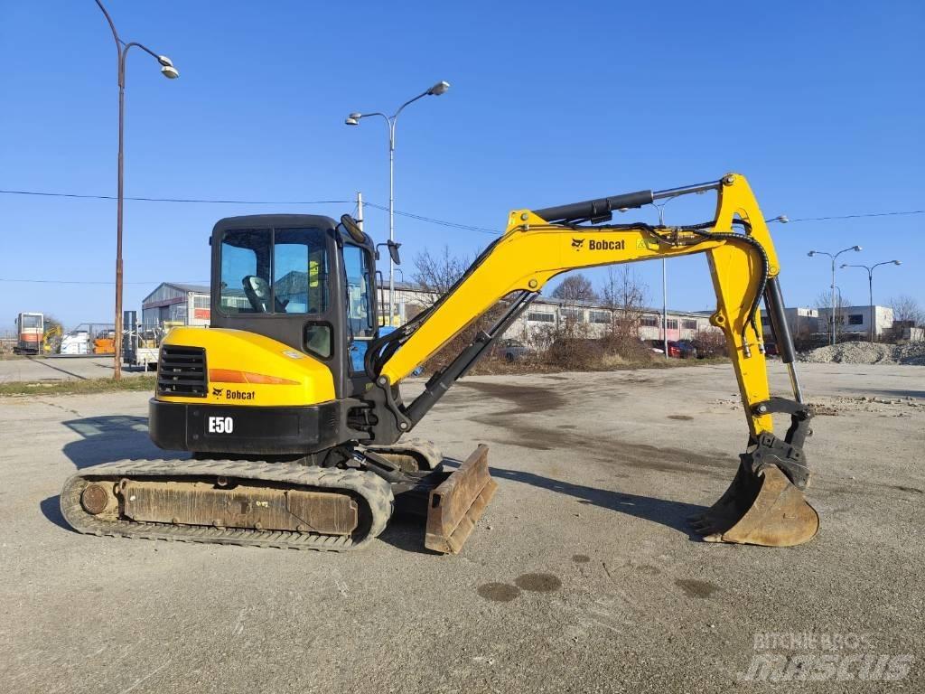 JCB 8085 中型挖土機/掘鑿機/挖掘機 7t-12t