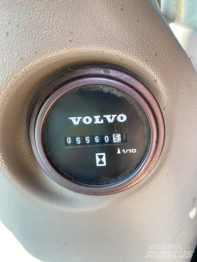 Volvo ECR 235 履帶式 挖土機/掘鑿機/挖掘機