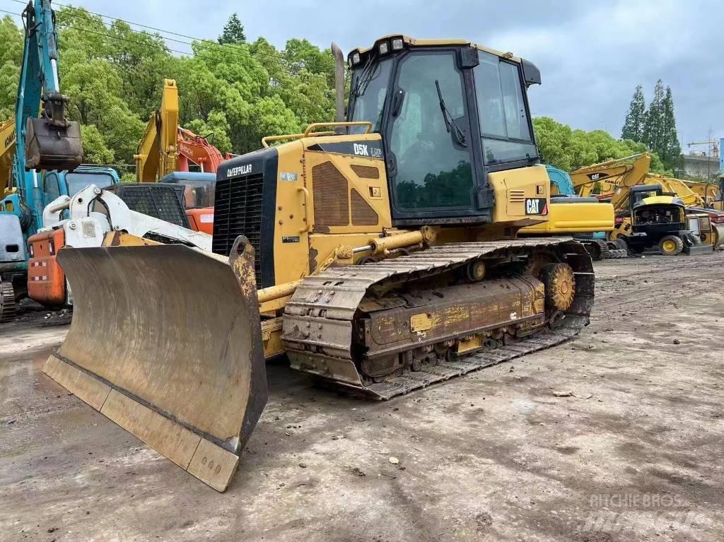 CAT D 5 K 履帶推土機