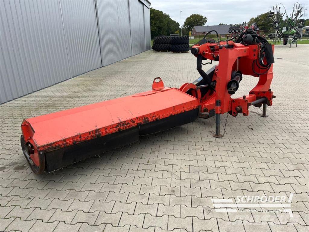 Kuhn S 2080 RC 莖葉去葉機