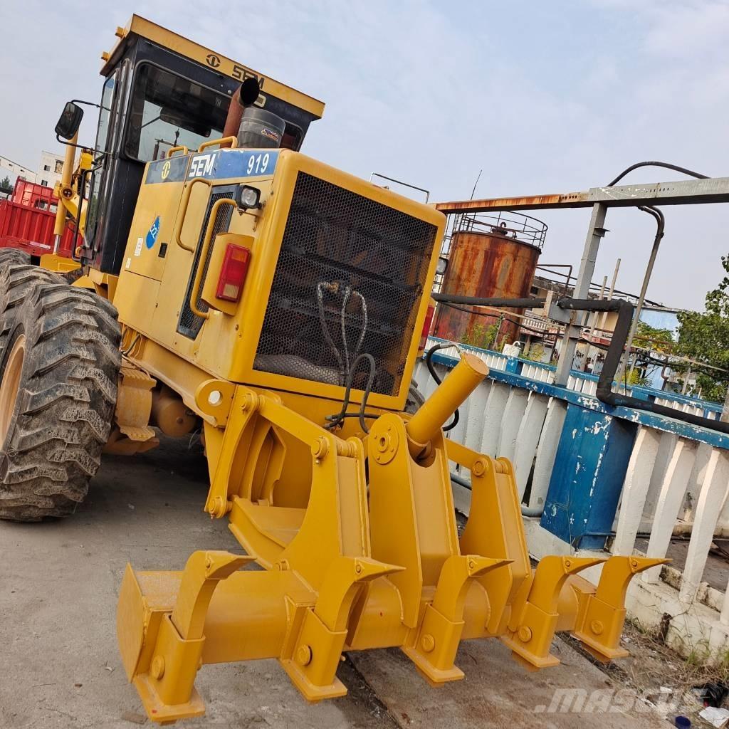 SEM 919 平土機