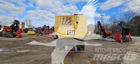 CAT 559C 鉗式裝載機