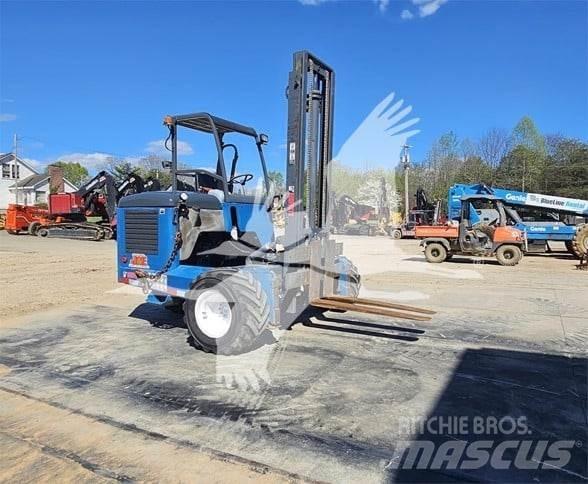 Moffett M55 卡車載式堆高機