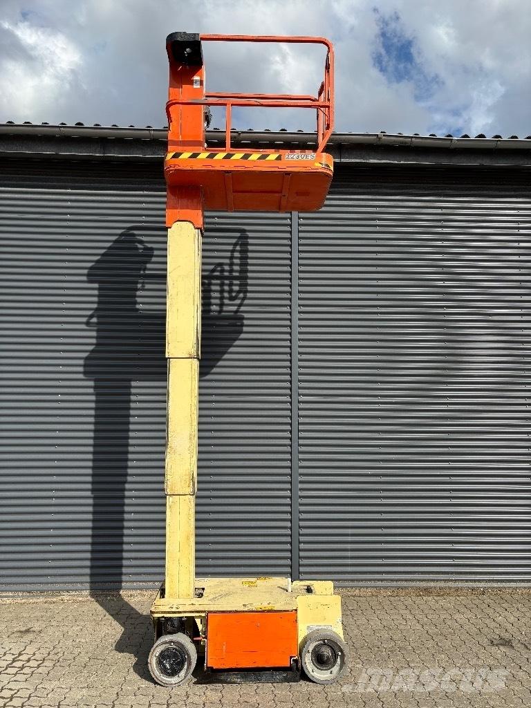 JLG 1230 ES 垂直升降工作台