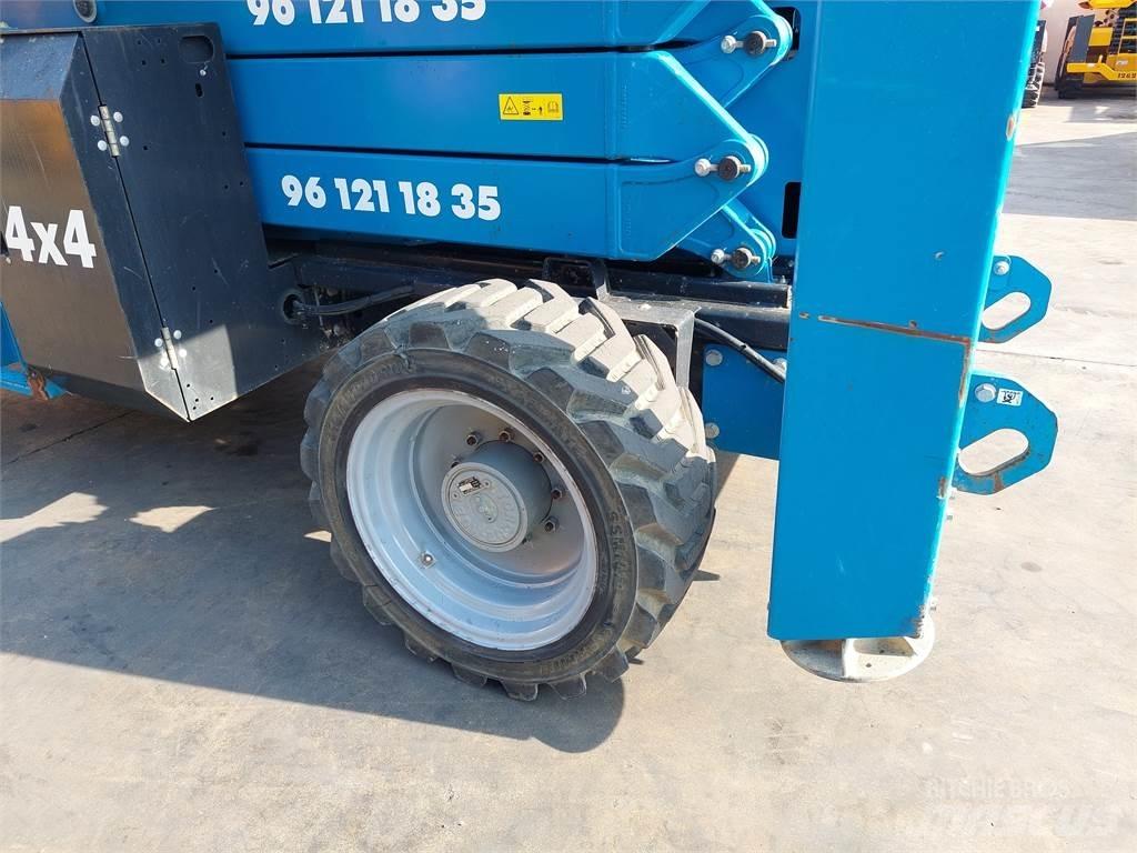 Genie GS4390 剪式升降機