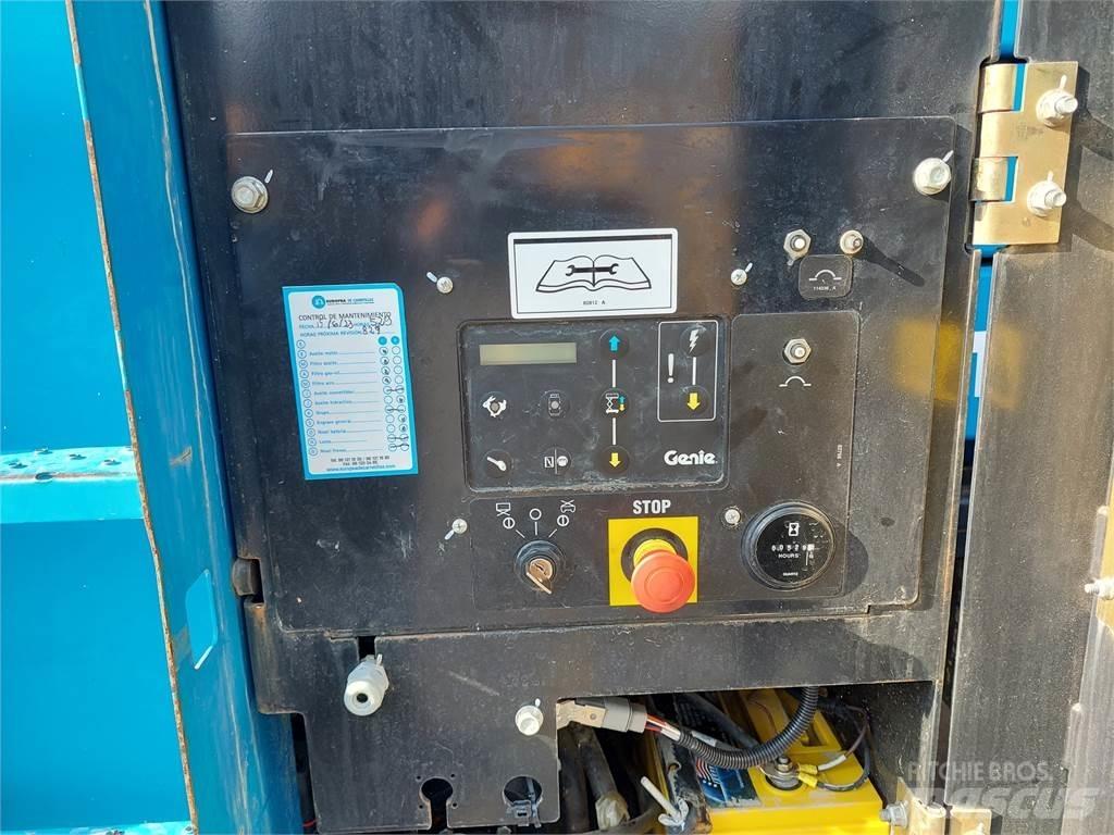 Genie GS4390 剪式升降機