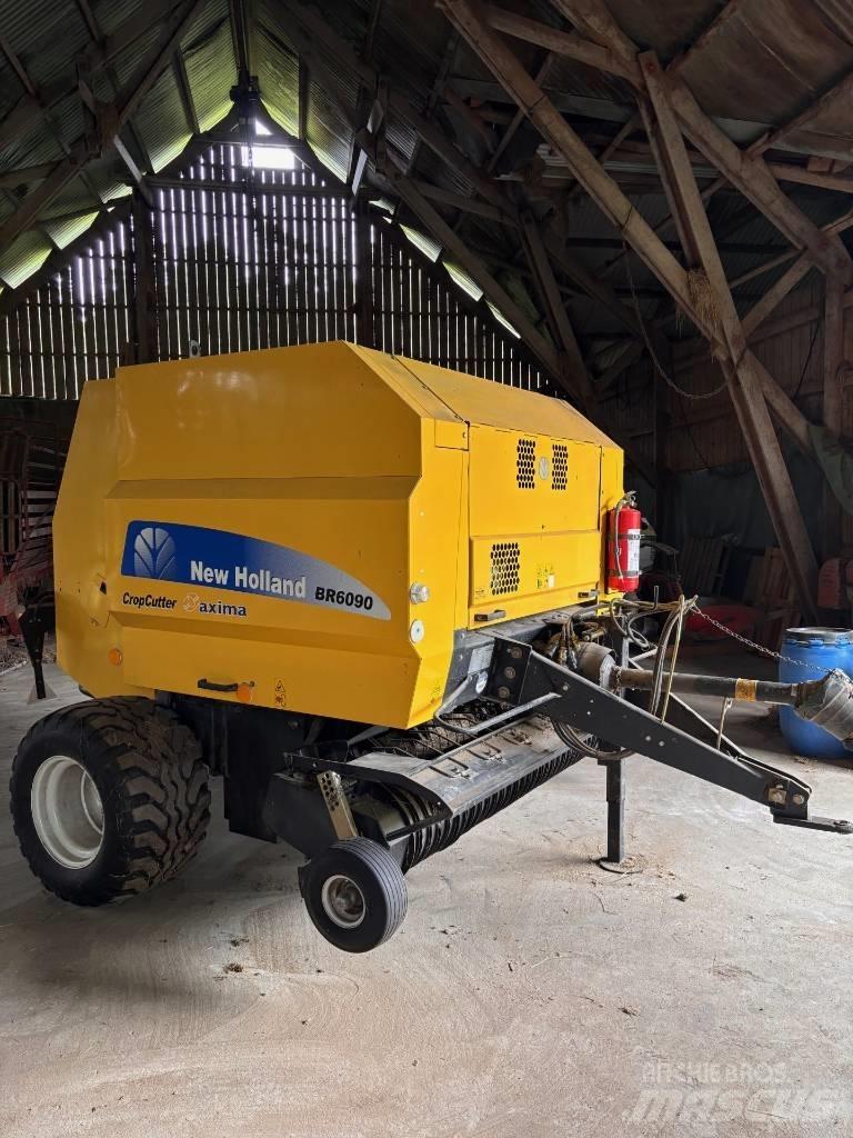 New Holland BR 6090 圓型牧草打包機