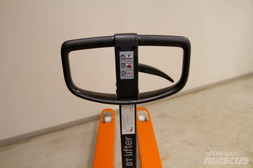 BT LHM 230 Q 手拉式油壓拖板車