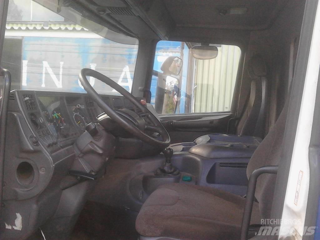Scania p 124-420 起重可拆卸式卡車
