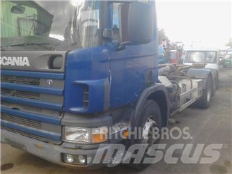 Scania p 124-420 起重可拆卸式卡車