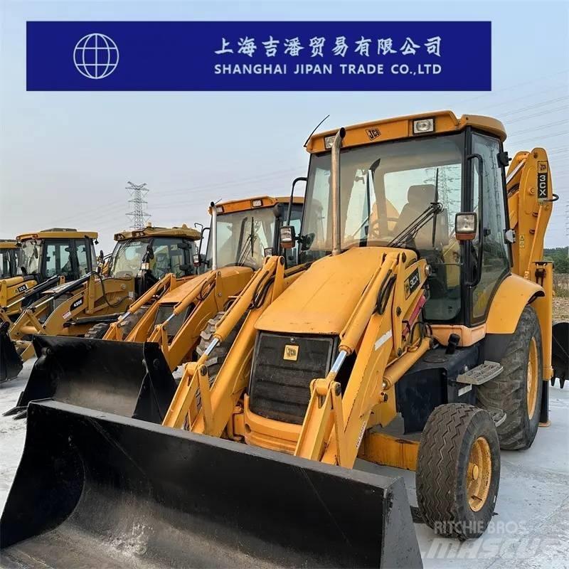 JCB 3 CX 輪胎式裝載機