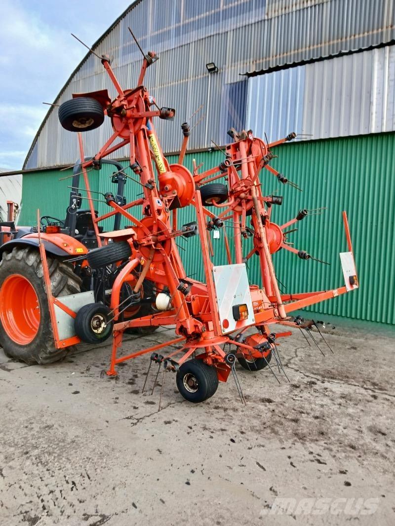 Kuhn GF8501 MH 耙與翻草機