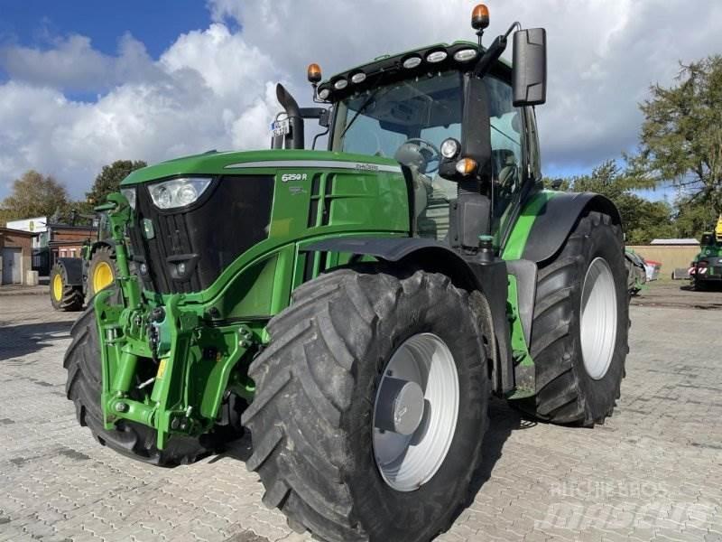 John Deere 6250R 其他農業機械